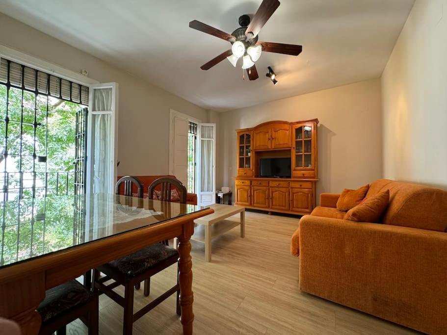 Apartamento En San Bernardo, El Barrio Torero Sevilla Exteriér fotografie